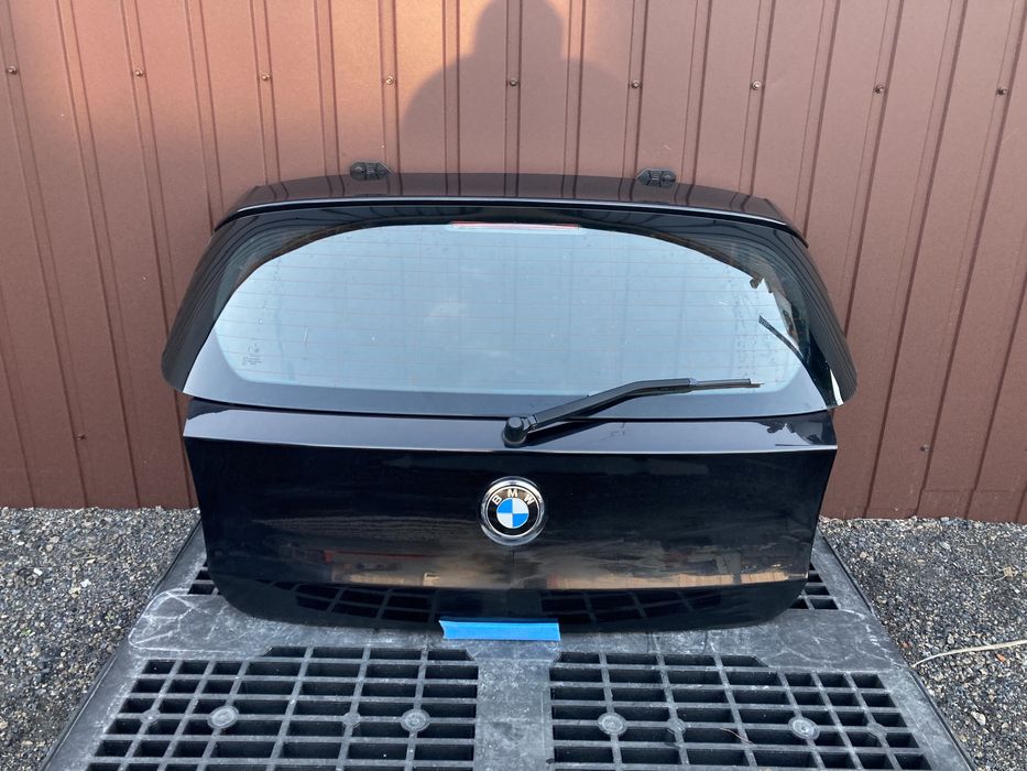 BMW e81 e87 tylna klapa pokrywa bagażnika 475 black sapphire metallic