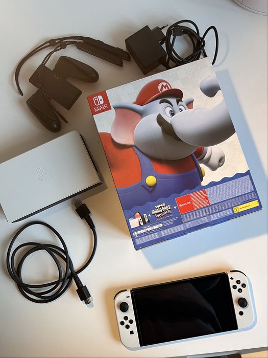 Nintendo Switch OLED  64GB