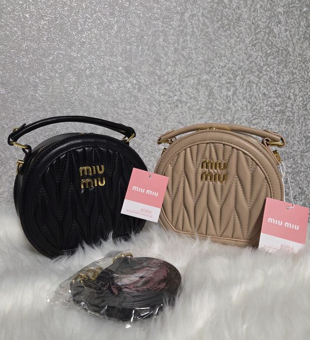 Дуже гарна новинка, Miu miu в двох кольорах