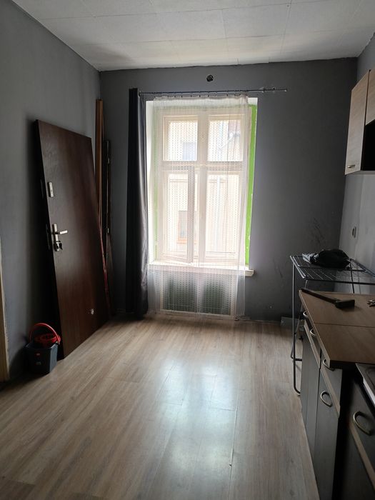 Sprzedam mieszkanie na Nowym Mieście do remontu