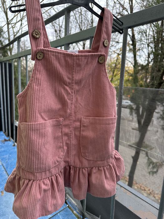 Сарафан для дівчинки