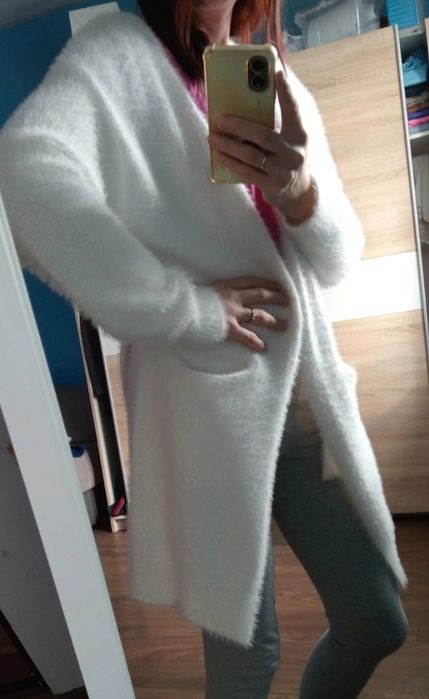 Kardigan bialy z długim rękawem