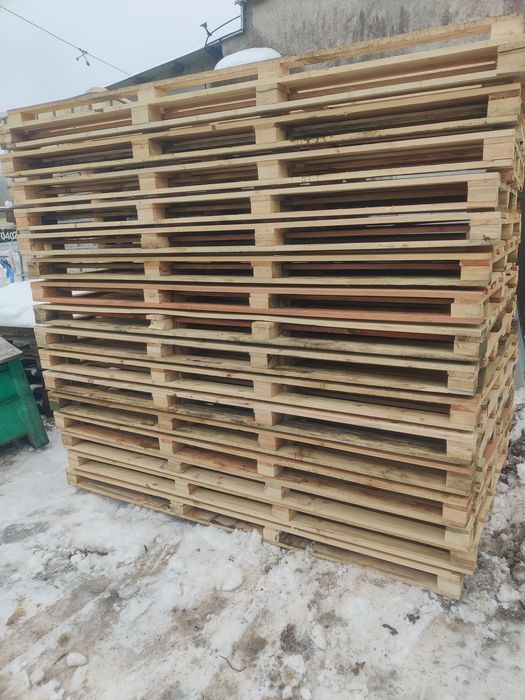Palety drewniane 240x120