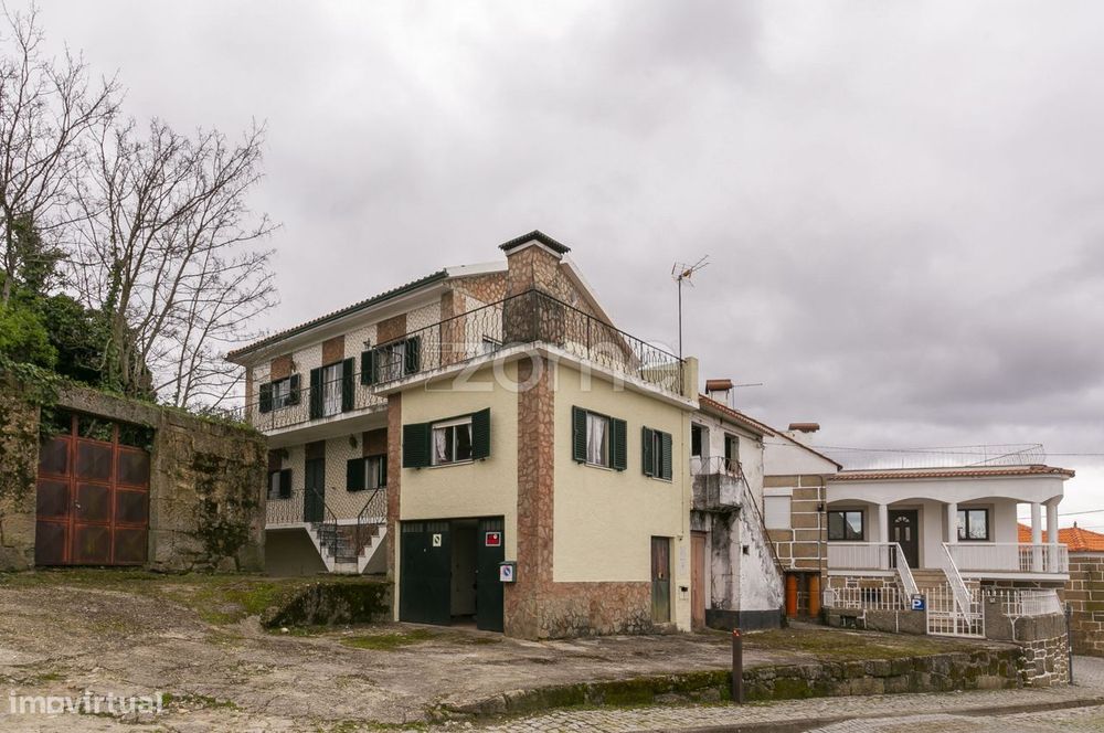 moradia para venda em Sanfins do Douro