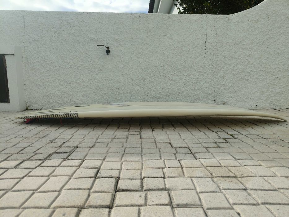 Prancha surf 5'8 26L T. Patterson