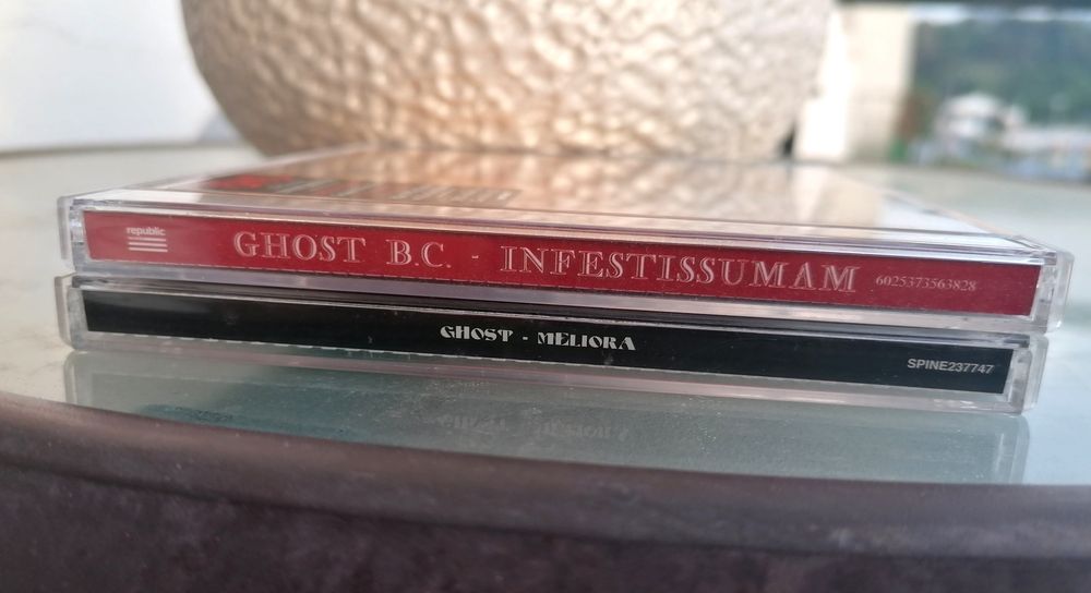 2 Cds de "GHOST"