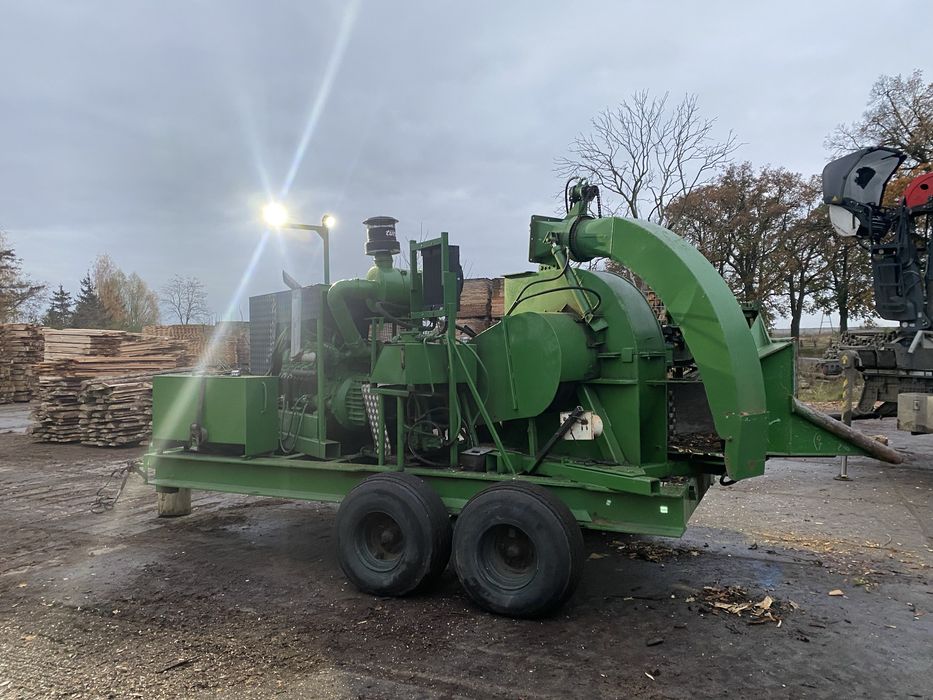 Rębak tarczowy spalinowy