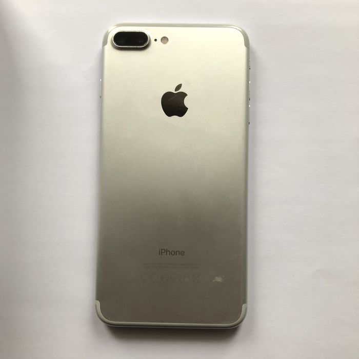 Iphone 7 plus 128 gb Silver НА ЗАПЧАСТИ , не включается , донор