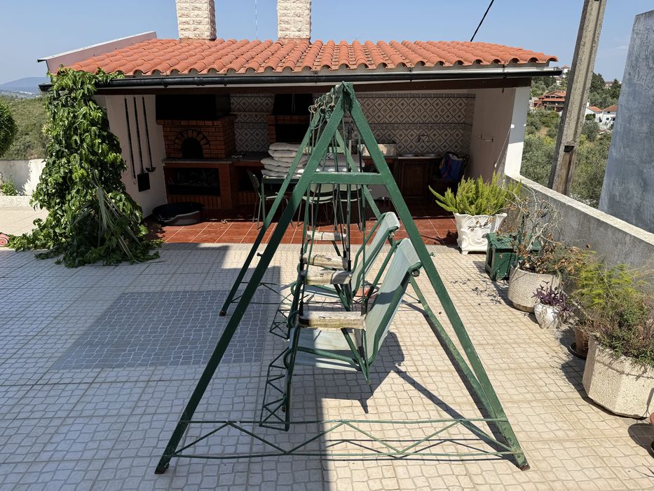 Baloiço de jardim em ferro (2 lugares)