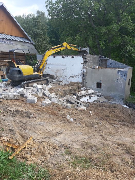 Wyburzenia, usługi koparką, wywrotką, wiertnicą.