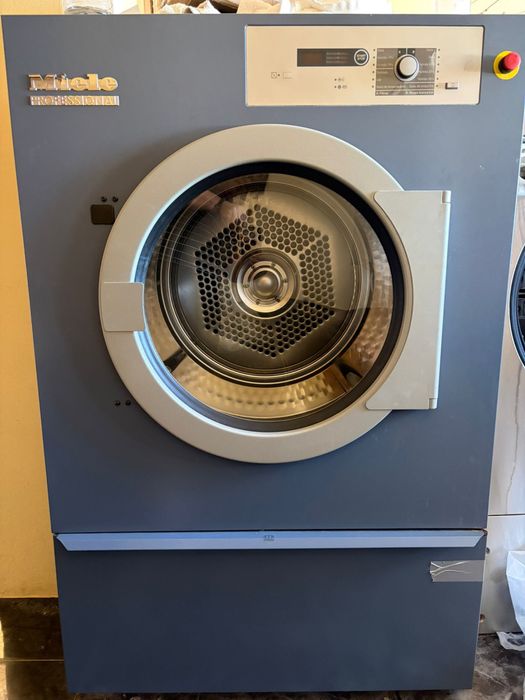 Miele Profissional – Secadora 16Kg e Calandra Lavandaria