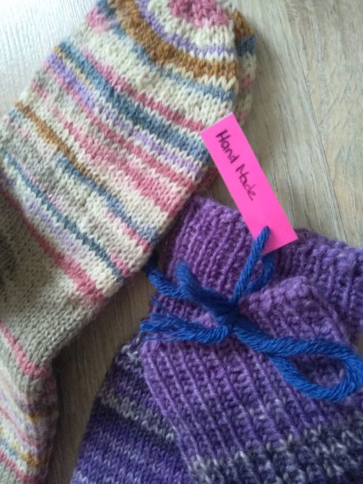 В'язані носки ручної роботи