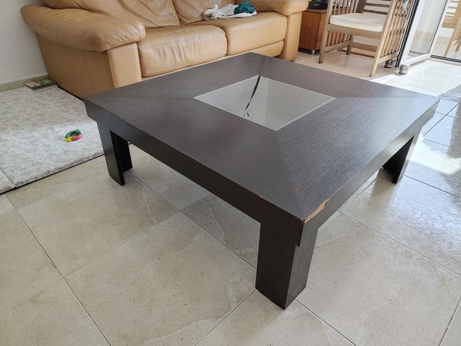 Mesa de centro madeira escura