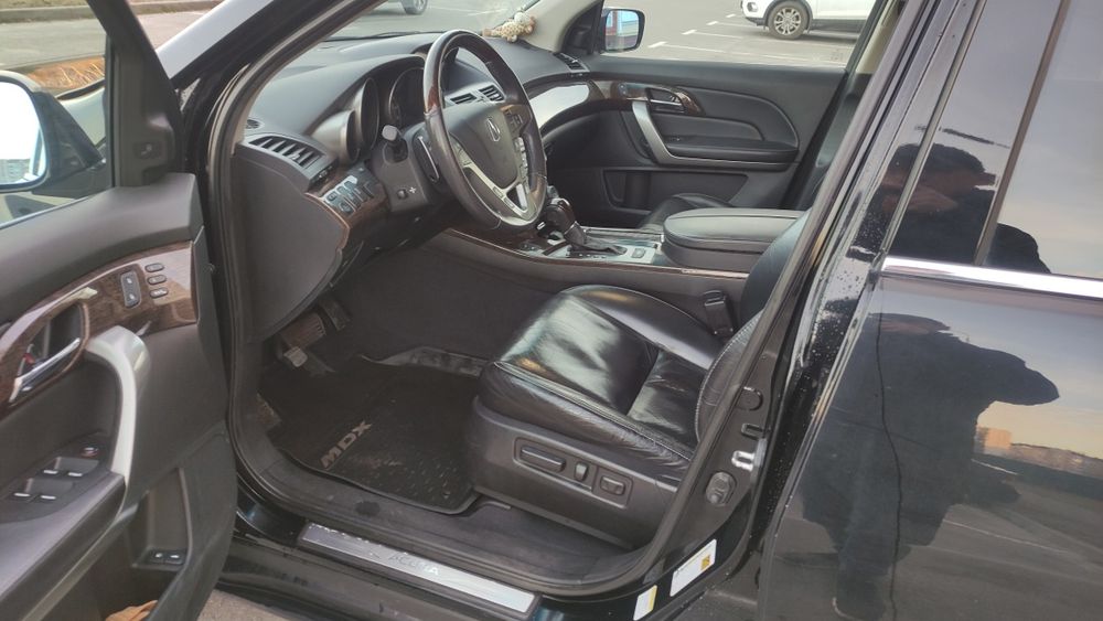 Acura MDX advance 2010