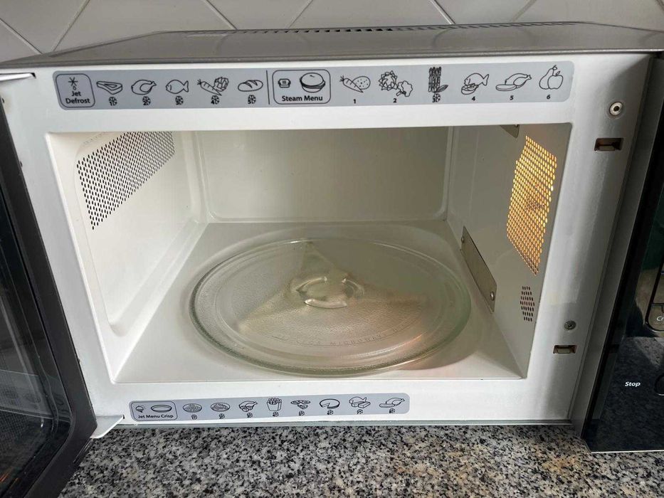 Microondas Whirpool Jet Crisp