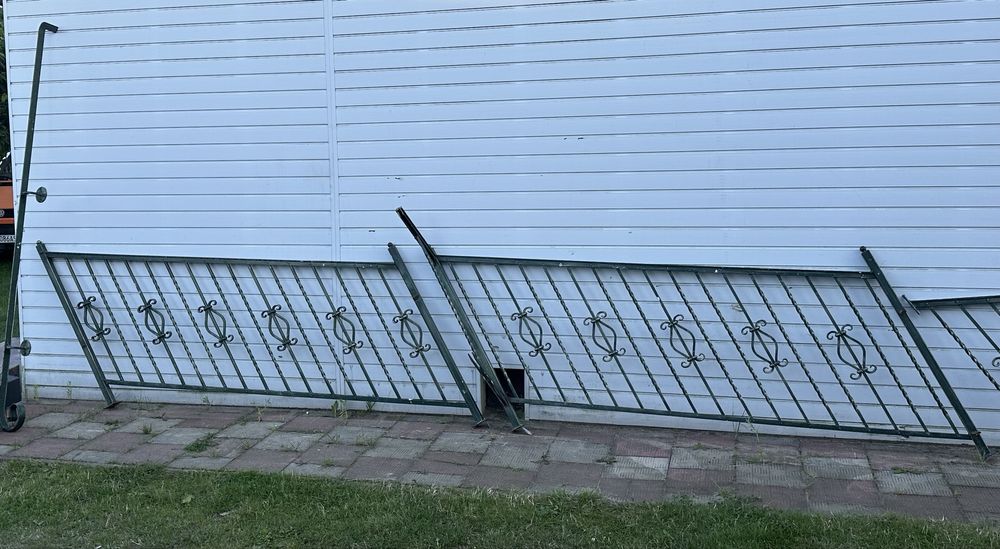 Balustrady barierki masywne kute ręczna robota stan bardzo dobry