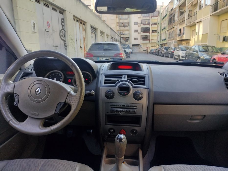 Renault Megane Impecável