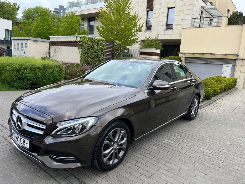 Mercedes-Benz Klasa C C200 przebieg jedyne 9 tyś km Salon Polska Bezwypadkowy Okazja