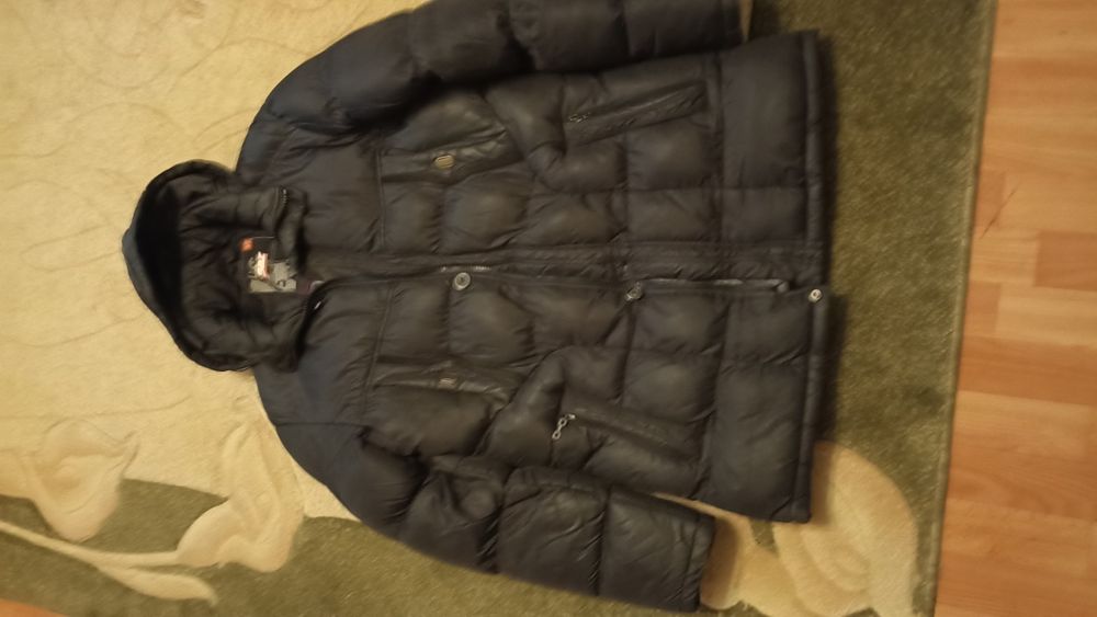 Куртка мужская зимняя,шарф.