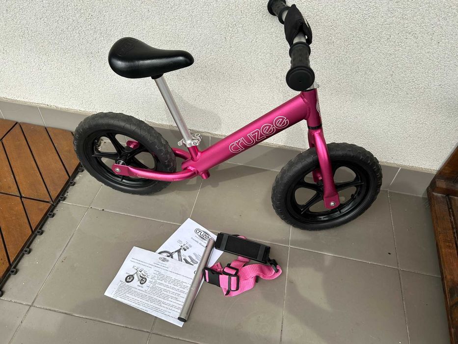 Rowerek biegowy Cruzee 12 ro owy pasek do noszenia ochraniacz Pozna Grunwald OLX.pl