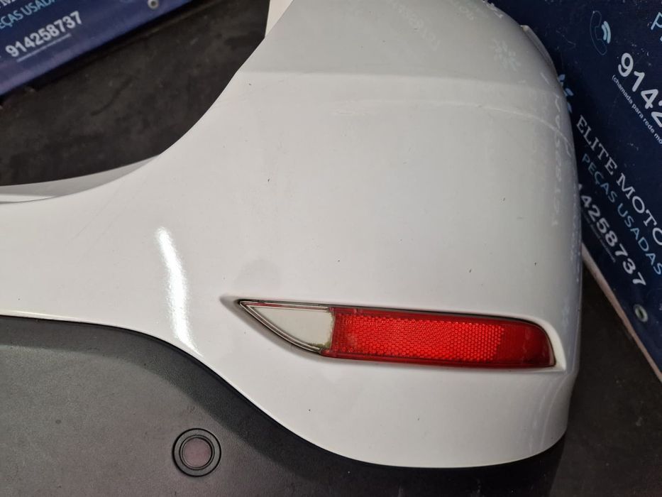 Parachoques traseiro usado BMW X1 E84 LCI ORIGINAL SENSORES
