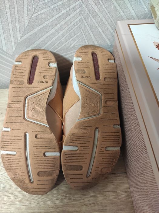 Оригінальні кросівки Puma muse satin EUR 39, 25см по устілці