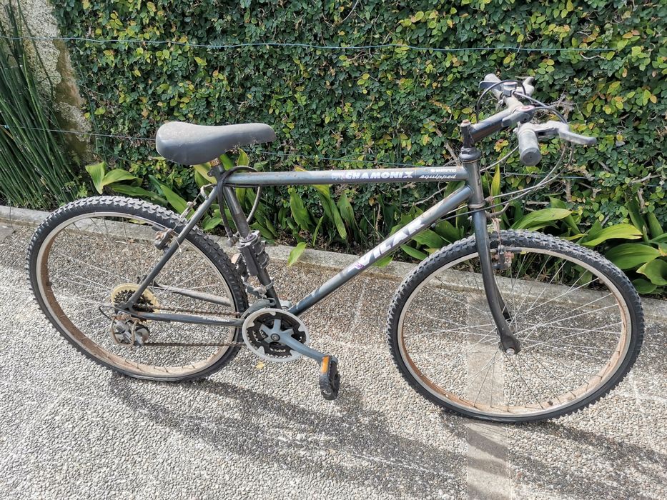 Bicicleta antiga homem