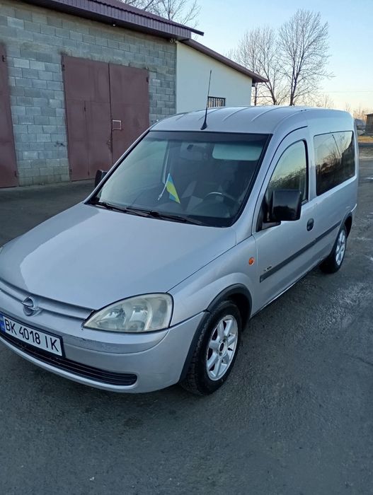 Продам опель комбо в чудовому стані!