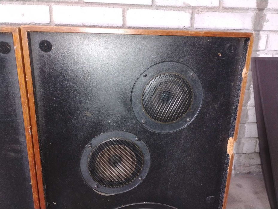 kolumny Akai retro lata 70-te sprawne stan sredni , z niemiec