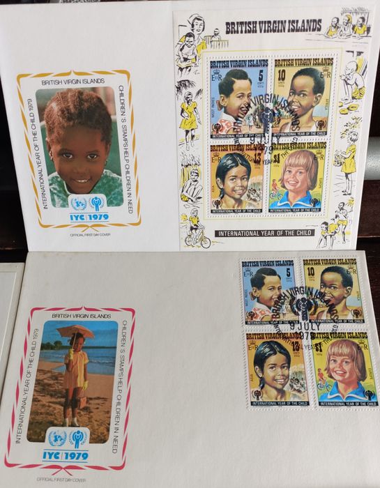 Lote composto por 71 Envelopes de 1º Dia (FDC) oficiais com selos temáticos emitidos pela UNICEF em dezenas de países. Excelente estado de preservação