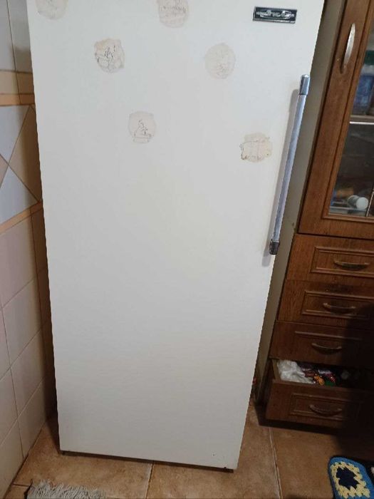 Холодильник марки ЗИЛ