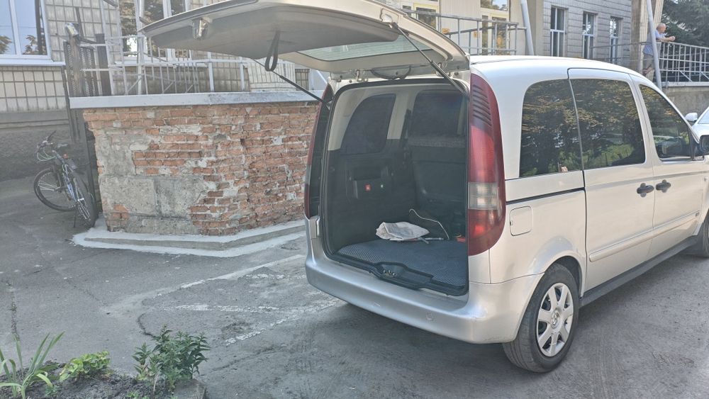 Продам Mersedes Vaneo дизель