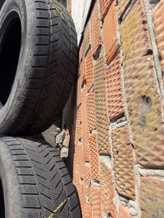 Шини Nokian та Шини Vredestein 225/65 R17 4шт