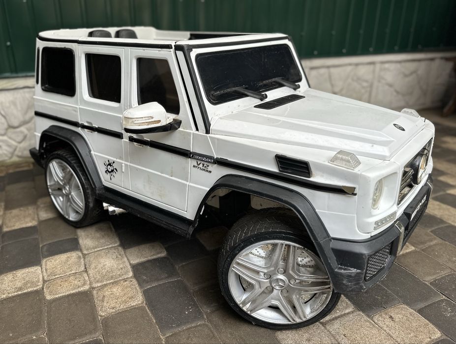 Дитячий електромобіль Mercedes-Benz G63 AMG Кубик