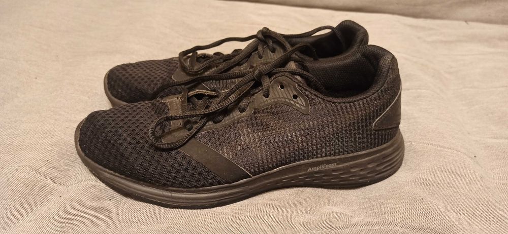 Sportowe buty AmpliFoam, rozm. 37 - stan bardzo dobry.