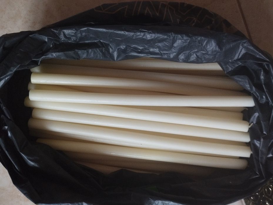 Свічки для горіння білі