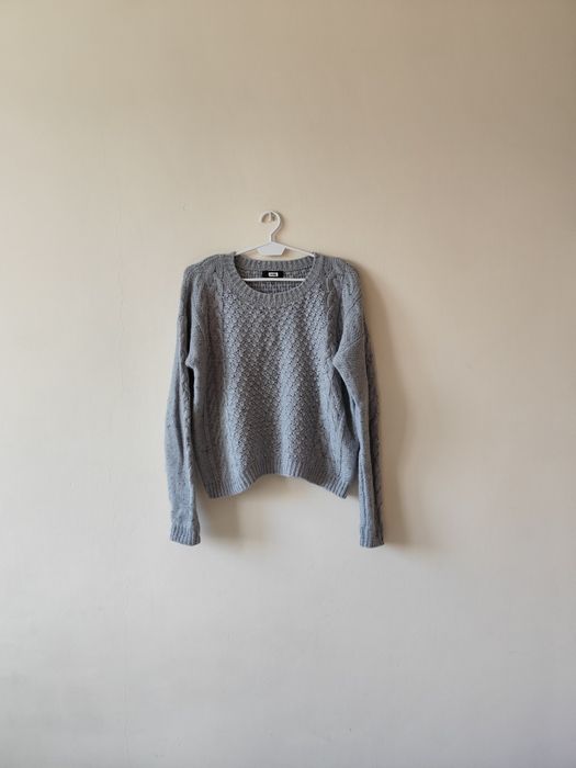 Błękitny sweterek XS