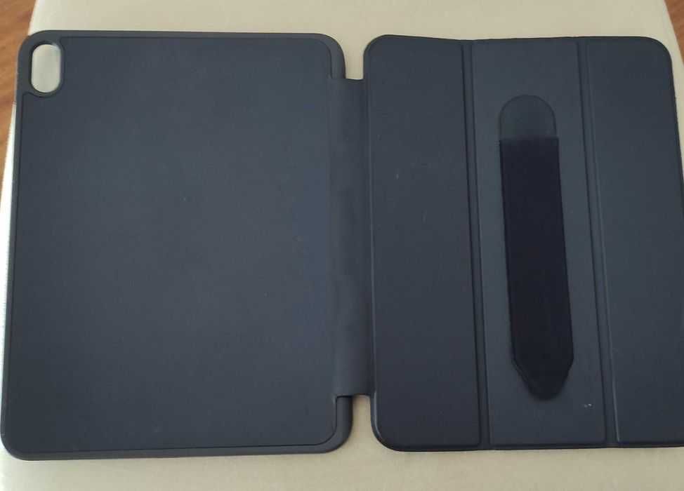 Capa nova para tablet 10" cor azul com caneta.