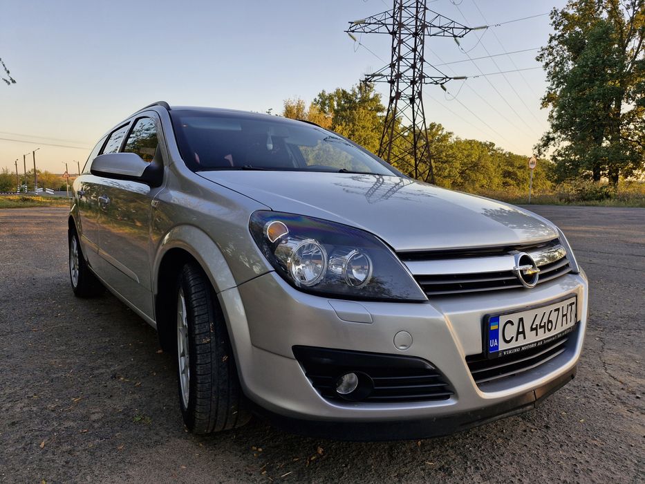 Продам Opel Astra h Caravan ( універсал)!