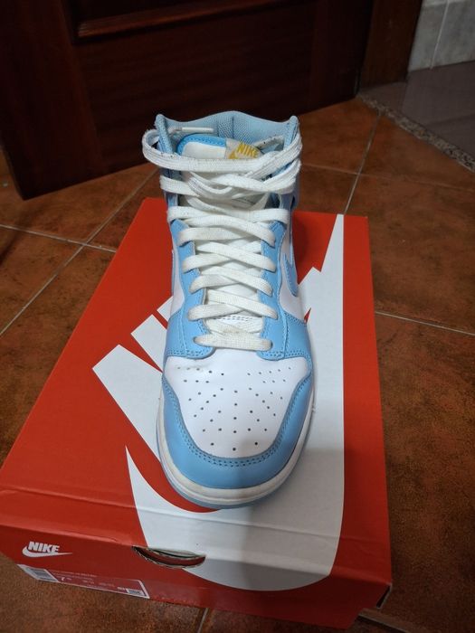 Ténis Nike Dunk Hi Retro