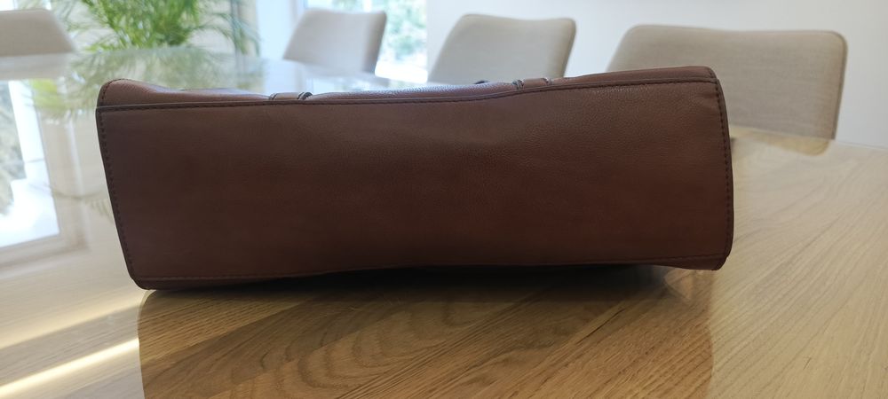 Torebka do ręki lub na ramię