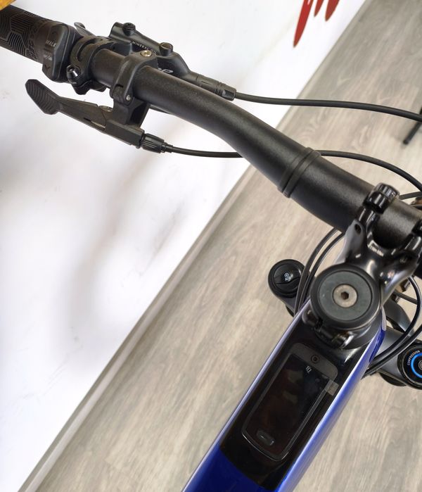 Trek Fuel EXe elétrica em carbono, NOVA!