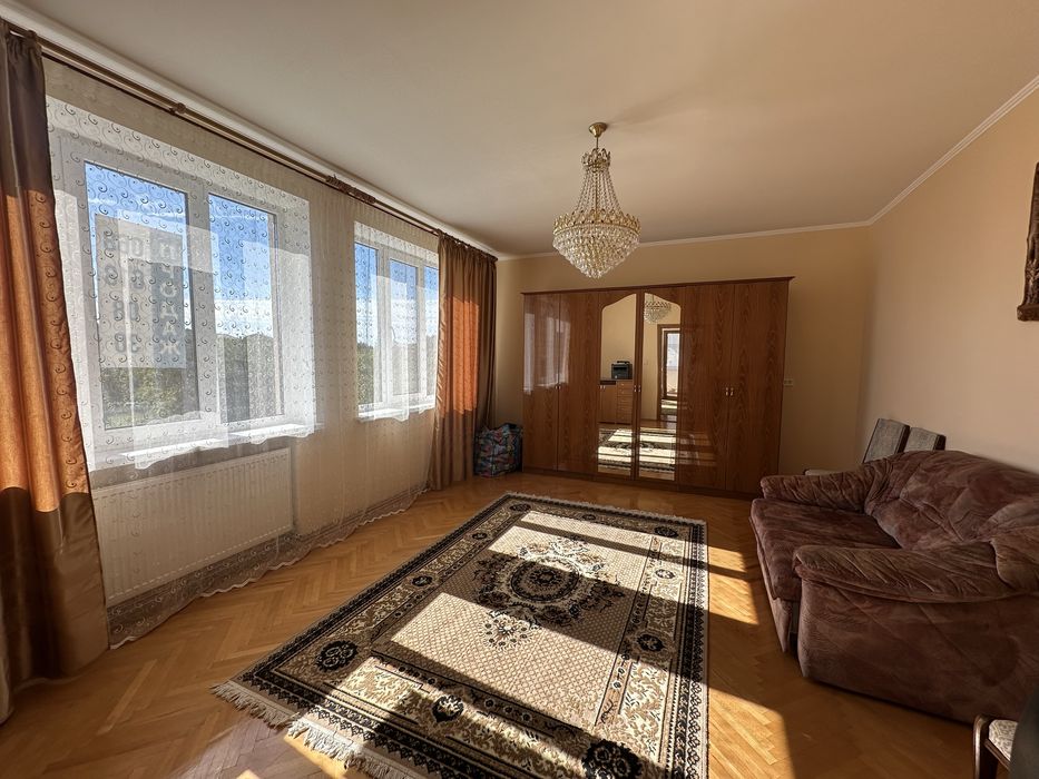 Терміновий продаж будинок з ремонтом все залишається ,ділянка 20 сотих