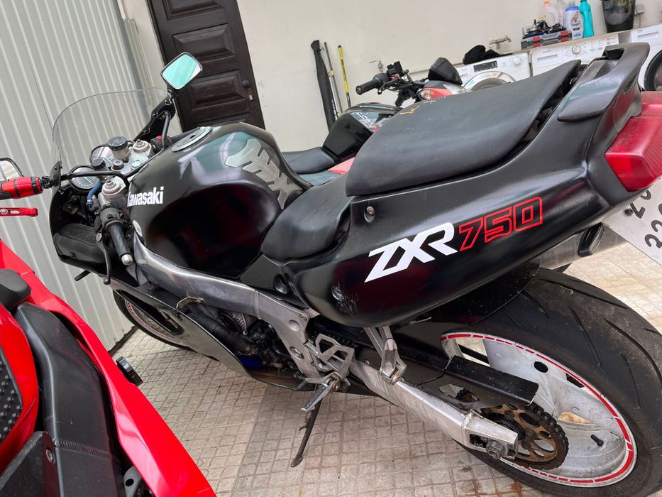 Kawasaki zx7r 750cc teoco jipe o moto tt