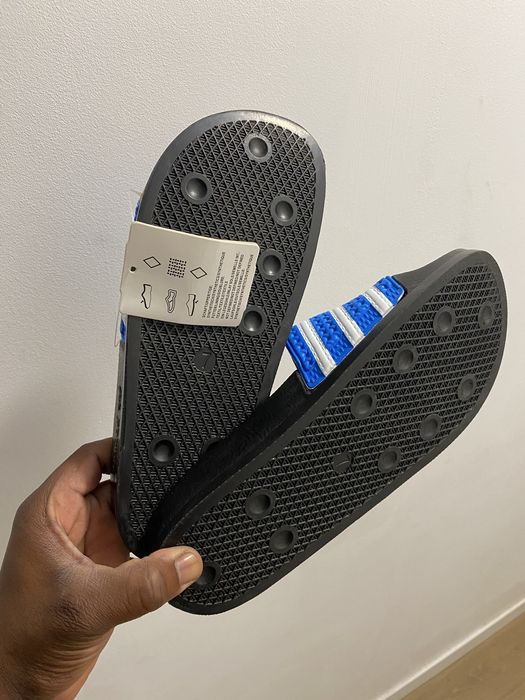 Chinelo da Adidas
