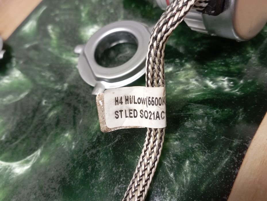 Лед лампи Н4 (6600К)