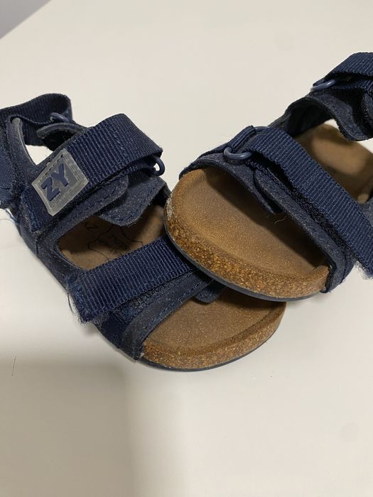 Sandalias zippy tamanho 20