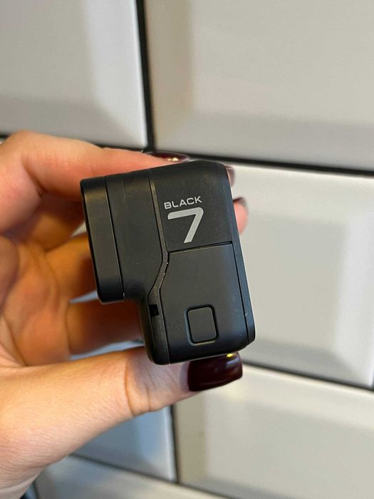 Екшн-камера GoPro Hero 7 Black з картою пам'яті