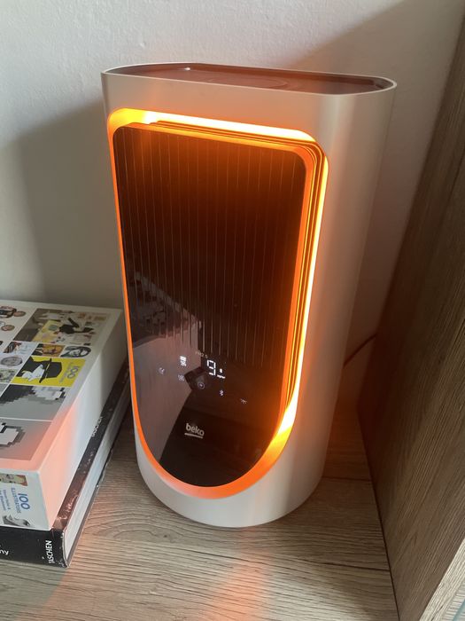 Oczyszczacz powietrza BEKO ATP5500N z głośnikiem lampka i ladowarka