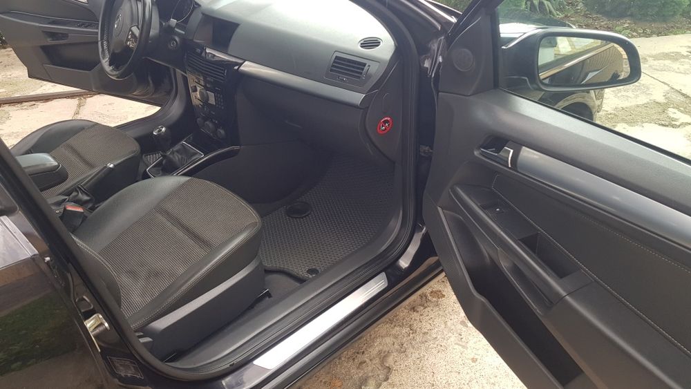 Продам OPEL ASTRA 2009р
